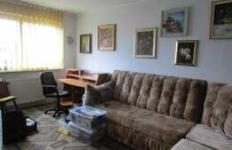 De vanzare 4 camere, 83 mp, boxa, zona strazii Bucium