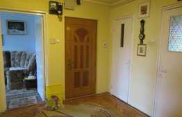 De vanzare 4 camere, 83 mp, boxa, zona strazii Bucium