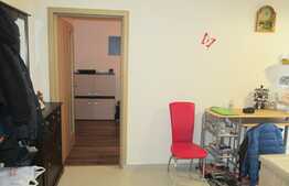 Garsoniera de 31 mp, la cheie, loc de parcare! Zona strazii Porii!