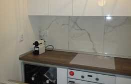 Apartament 3 camere, 77 mp, terasa 15 mp, garaj , zona Grand Hotel Italia