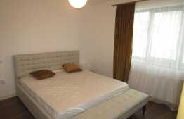 Apartament 3 camere, 77 mp, terasa 15 mp, garaj , zona Grand Hotel Italia