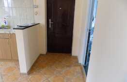 Apartament de inchiriat, 2 camere, 42 mp, prima inchiriere, loc de parcare, zona strazii Florilor!