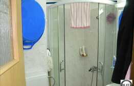 Vanzare 1 camera la etaj intermediar + 50 mp TERASA!