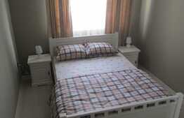 Apartament 3 camere, 70 mp, zona strazii Parang