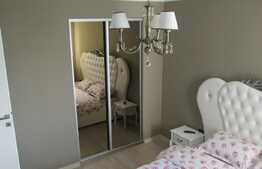 Apartament 3 camere, 70 mp, zona strazii Parang