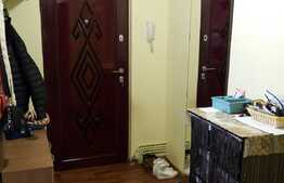 De vanzare apartament 3 camere, 64 mp, 2 locuri de parcare, zona Kaufland