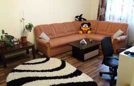 De vanzare apartament 3 camere, 64 mp, 2 locuri de parcare, zona Kaufland