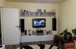 De vanzare apartament 3 camere, 64 mp, 2 locuri de parcare, zona Kaufland