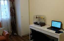 De vanzare apartament 3 camere, 64 mp, 2 locuri de parcare, zona Kaufland