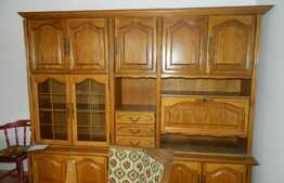 Apartament 2 camere, etaj intermediar, parcare, zona strazii Horea