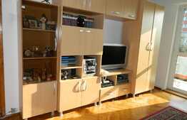 Apartament 3 camere, 90 mp, decomandat, garaj, prima inchiriere, 2 balcoane, zona Grădini Mănăștur