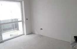 Apartament semifinisat cu 2 camere, 49 mp, garaj, zona Iulius Mall