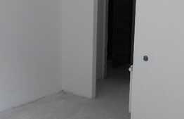 De vanzare 2 camere, 56.50 mp, semifinisat, garaj, zona Iulius Mall