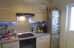 Apartament 2 camere, 43 mp, decomandat, parcare, boxa, zona McDonalds