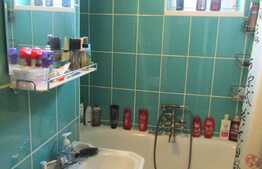 Apartament 4 camere, 77 mp, parcare, boxa, zona Profi