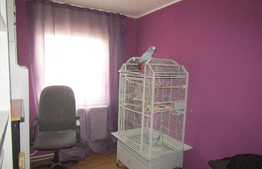 Apartament 4 camere, 77 mp, parcare, boxa, zona Profi