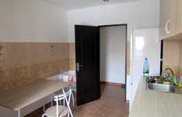 Apartament 3 camere, 67 mp, decomandat, zona Big