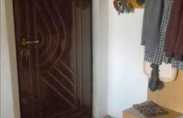 3 camere de vanzare, in zona strazii Grigore Alexandrescu. Boxa 6 mp inclusa