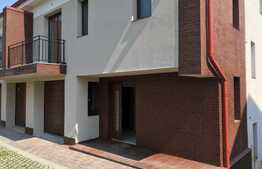 De vanzare duplex, 130 mp, teren 250, front 20 ml, finalizat, asfalt, utilitati!