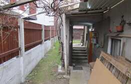 Apartament in casa, 120 mp, parcare, zona Sala Polivalenta