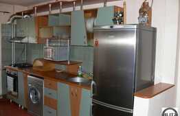 Apartament cu 4 camere mobilat si utilat!