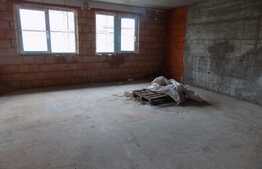 De vanzare 3 camere, 64 mp, semifinisat, zona linistita! Finalizare August!