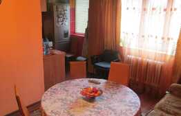 Apartament 3 camere, 46 mp, parcare, zona Minerva