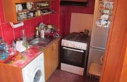 Apartament 3 camere, 46 mp, parcare, zona Minerva