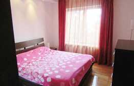 Apartament 3 camere, 68 mp, parcare, zona strazii Calea Turzii