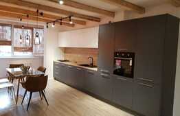 Apartament de lux, 2 camere, 66 mp, zona strazii Florilor