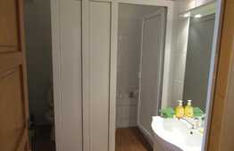 Apartament 6 camere, 160 mp, decomandat, garaj, parcare, zona Mircea Eliade