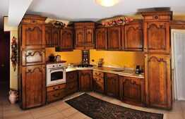 De vanzare apartament 3 camere, 83 mp, zona strazii Alverna