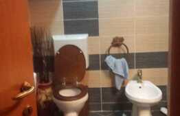 De vanzare apartament 3 camere, 83 mp, zona strazii Alverna