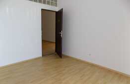 Apartament 3 camere, 97 mp, nemobilat, imobil nou, garaj, zona Piata 1 Mai