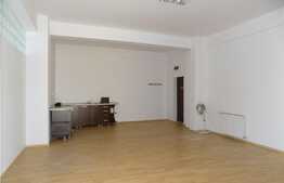 Apartament 3 camere, 97 mp, nemobilat, imobil nou, garaj, zona Piata 1 Mai