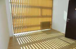 Apartament 3 camere, 97 mp, nemobilat, imobil nou, garaj, zona Piata 1 Mai