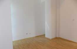 Apartament 3 camere, 97 mp, nemobilat, imobil nou, garaj, zona Piata 1 Mai