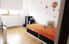 Vanzare 3 camere, 67 mp, la cheie! Zona strazii Sub Cetate!