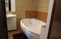 Vanzare 3 camere, 67 mp, la cheie! Zona strazii Sub Cetate!