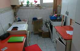 Apartament 2 camere, 50 mp, decomandat, boxa, zona strazii Bucium