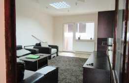 2 camere, decomandat, 48 mp, 2 parcari, boxa, garaj, zona Spitalul de Recuperare