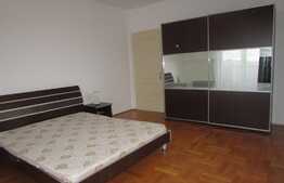 Apartament 3 camere, 90 mp, terasa de 35 mp, parcare, zona strazii Fagului