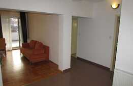 Apartament 3 camere, 90 mp, terasa de 35 mp, parcare, zona strazii Fagului