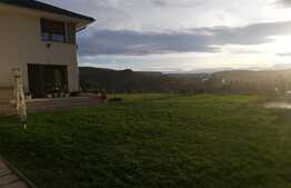 Casa spatioasa, 230 mp utili, P+1E, 1300 mp teren! Zona Exterior Vest