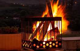 Casa spatioasa, 230 mp utili, P+1E, 1300 mp teren! Zona Exterior Vest