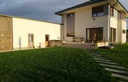 Casa spatioasa, 230 mp utili, P+1E, 1300 mp teren! Zona Exterior Vest