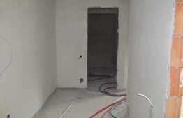 De vanzare 2 camere, 46 mp, semifinisat, zona Terra!