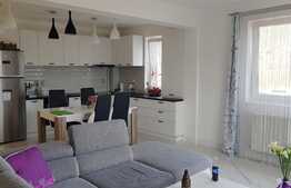 APARTAMENT DEOSEBIT LA CHEIE ! 80 mp, 3 camere, zona strazii Donath