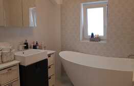 APARTAMENT DEOSEBIT LA CHEIE ! 80 mp, 3 camere, zona strazii Donath