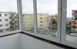 Apartament 3 camere, 75 mp, parcare , zona Golden Tulip
